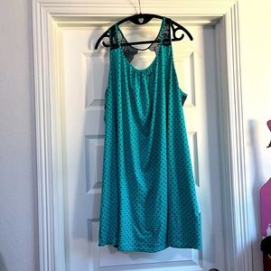 Secret Treasures Teal and Nsvy polka dot Nightgown, size 2xl, 18w-20w